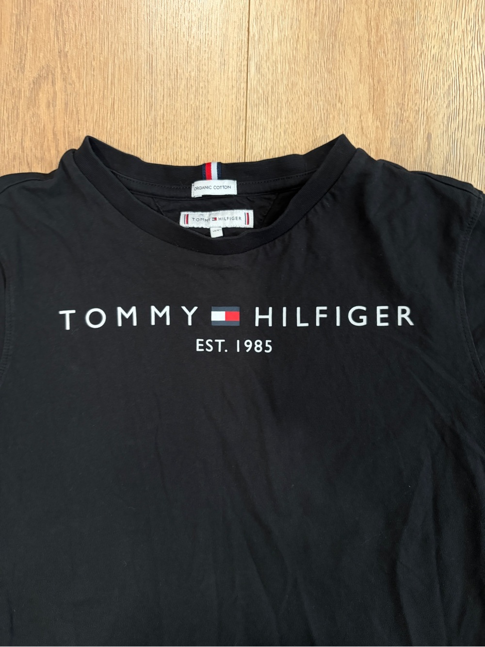Tommy Hilfiger Black Logo Tee Organic Cotton Relaxed Fit Small - Picture 2 of 7